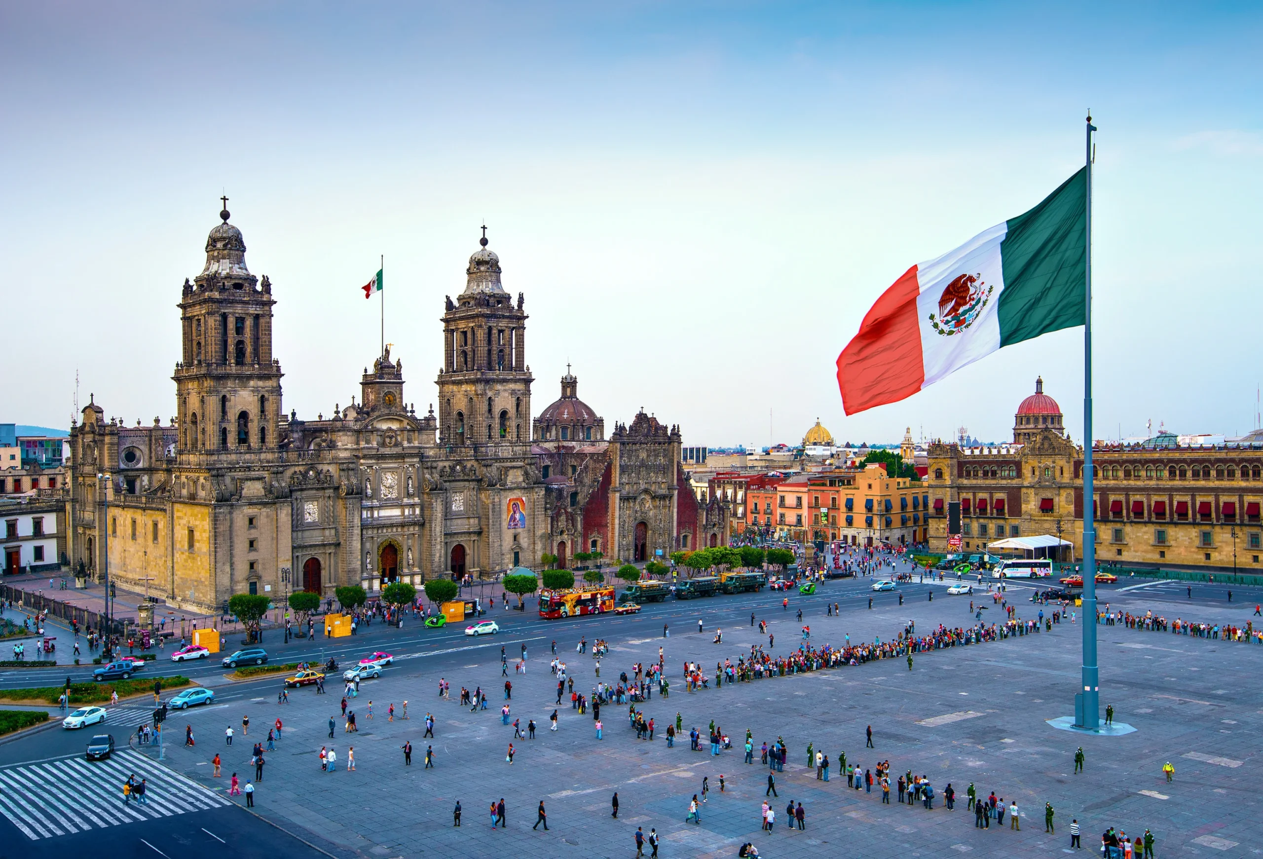 metropolitan-cathedral-zocalo-mexico-city.JPG